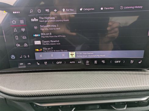 New 2025 Audi SQ5 Premium Plus image 23