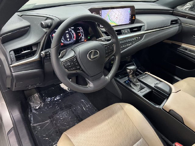Used 2021 Lexus ES 350 w/ Premium Package FWD image 16