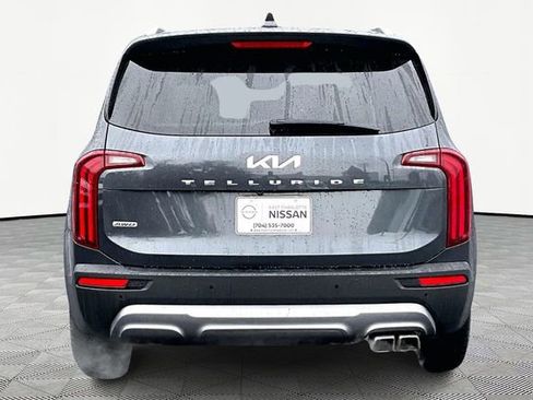 Used 2022 Kia Telluride EX image 6