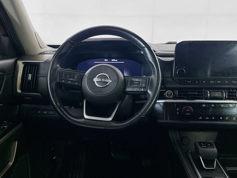 Used 2023 Nissan Pathfinder Platinum w/ Cargo Package FWD image 18