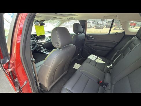 Used 2024 Chevrolet Trax ACTIV w/ Sunroof Package FWD image 26