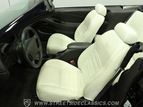 Used 2000 Ford Mustang GT RWD image 35