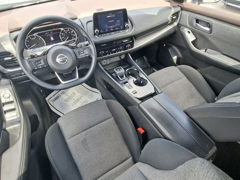 Certified 2021 Nissan Rogue SV FWD image 19
