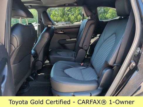 Certified 2024 Toyota Highlander XSE AWD/4WD image 26