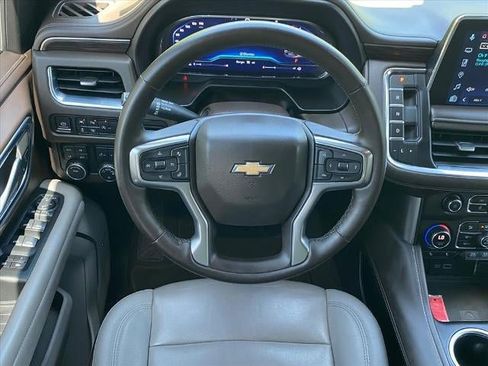 Used 2023 Chevrolet Tahoe LT w/ Luxury Package AWD/4WD image 7