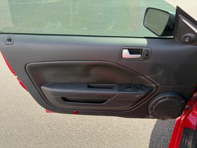 Used 2007 Ford Mustang GT RWD image 12
