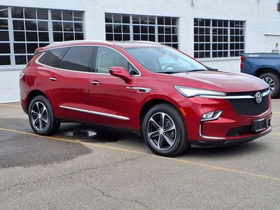 Used 2022 Buick Enclave Essence w/ Experience Buick Package