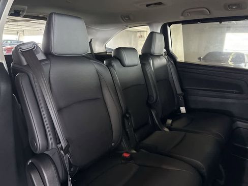 Used 2025 Honda Odyssey EX-L image 25