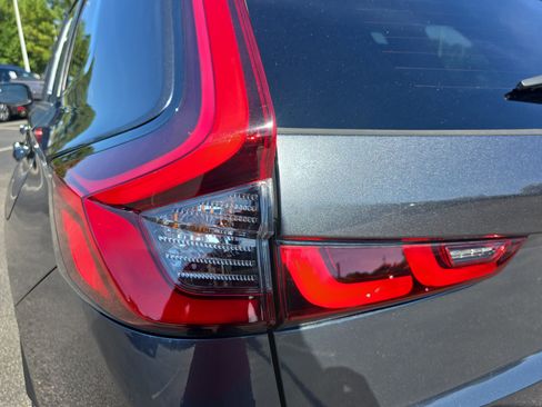 Certified 2025 Honda CR-V EX image 33