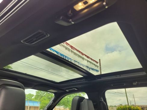 Used 2024 Lincoln Navigator Reserve AWD/4WD image 24