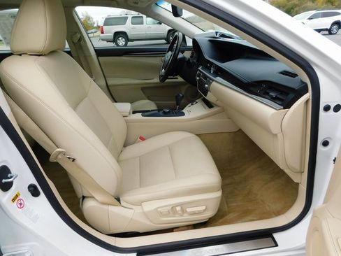 Used 2015 Lexus ES 350 image 18