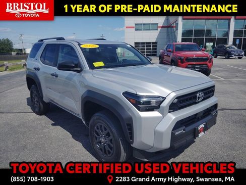 Used 2025 Toyota 4Runner SR5 AWD/4WD image 1