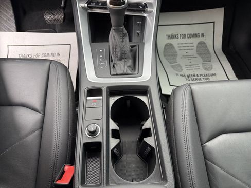 Used 2021 Audi Q3 2.0T Premium image 28