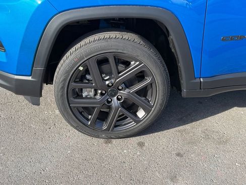 New 2026 Jeep Compass Latitude AWD/4WD image 19