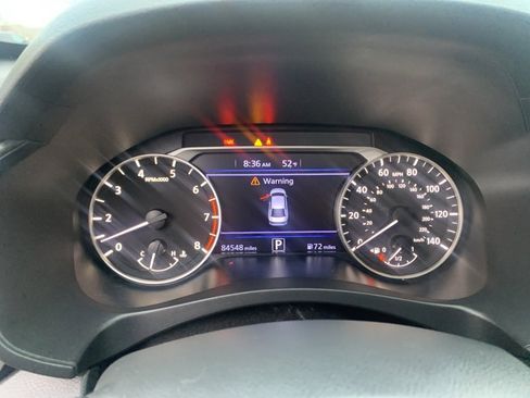 Used 2021 Nissan Altima 2.5 SV w/ SV Premium Package image 16