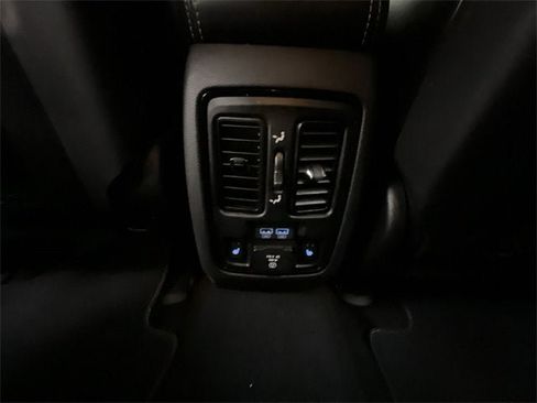 Used 2021 Dodge Durango SRT w/ Premium Interior Group image 22