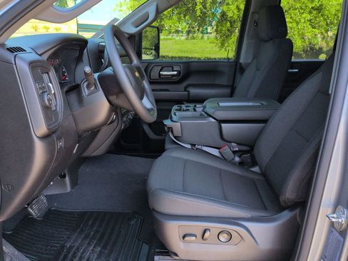 New 2026 Chevrolet Silverado 2500 Custom w/ Custom Value Package RWD image 19