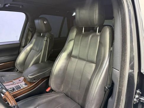 Used 2014 Land Rover Range Rover Supercharged AWD/4WD image 23