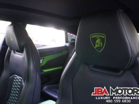 Used 2021 Lamborghini Urus AWD/4WD image 95