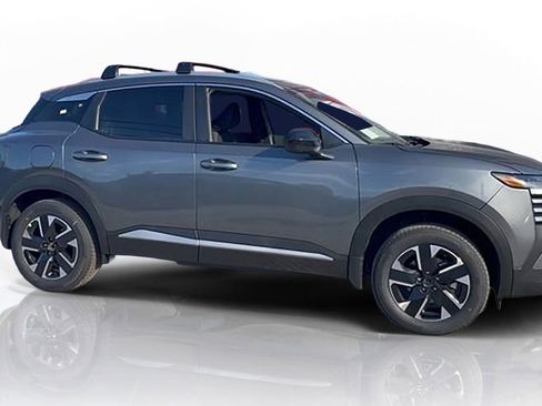 New 2026 Nissan Kicks SV w/ Cold Weather Package AWD/4WD image 3