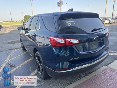 Used 2021 Chevrolet Equinox LT FWD image 3