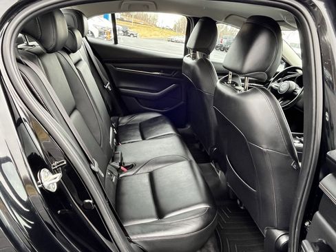 Used 2019 MAZDA MAZDA3 Sedan image 18