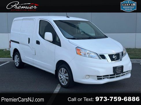Used 2017 Nissan NV200 SV w/ Technology Package FWD image 1