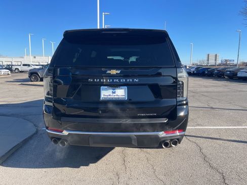 New 2026 Chevrolet Suburban Premier image 4