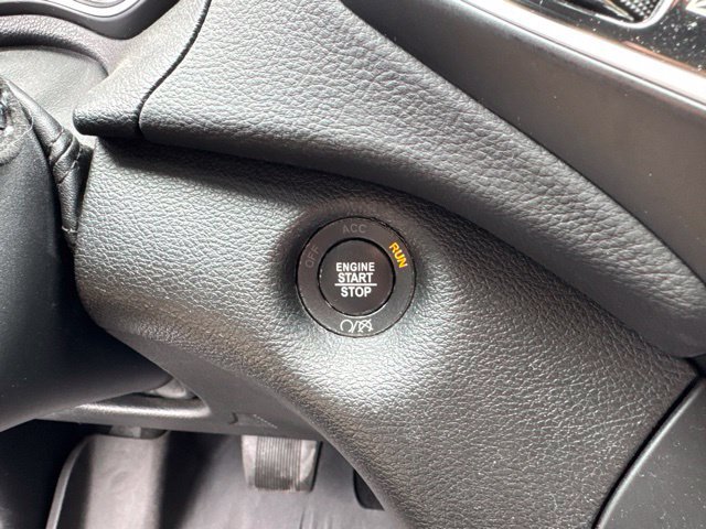 Used 2022 Jeep Cherokee Limited AWD/4WD image 26