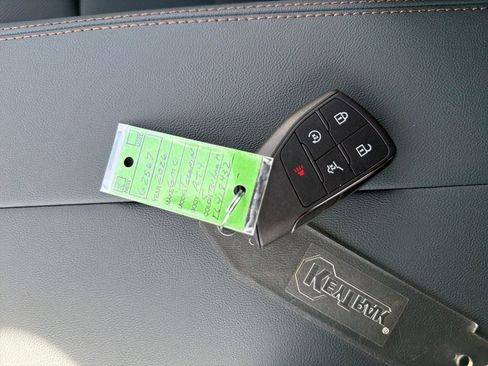 New 2026 GMC Terrain AT4 image 29