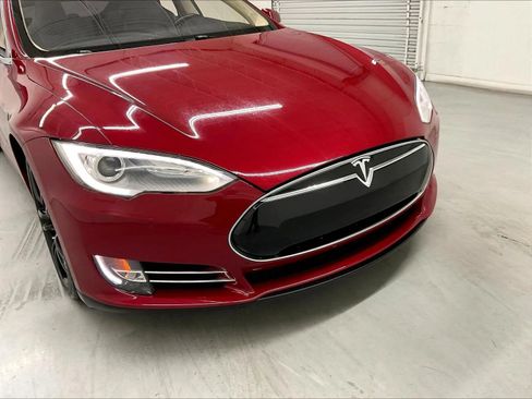 Used 2014 Tesla Model S P85 RWD image 37