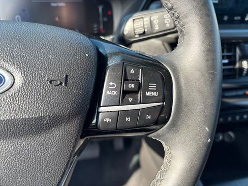 Used 2023 Ford Escape SE FWD image 19