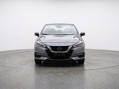 Used 2025 Nissan Versa SV FWD image 2