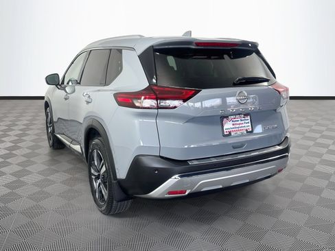 Used 2023 Nissan Rogue Platinum w/ Platinum Premium Package FWD image 5
