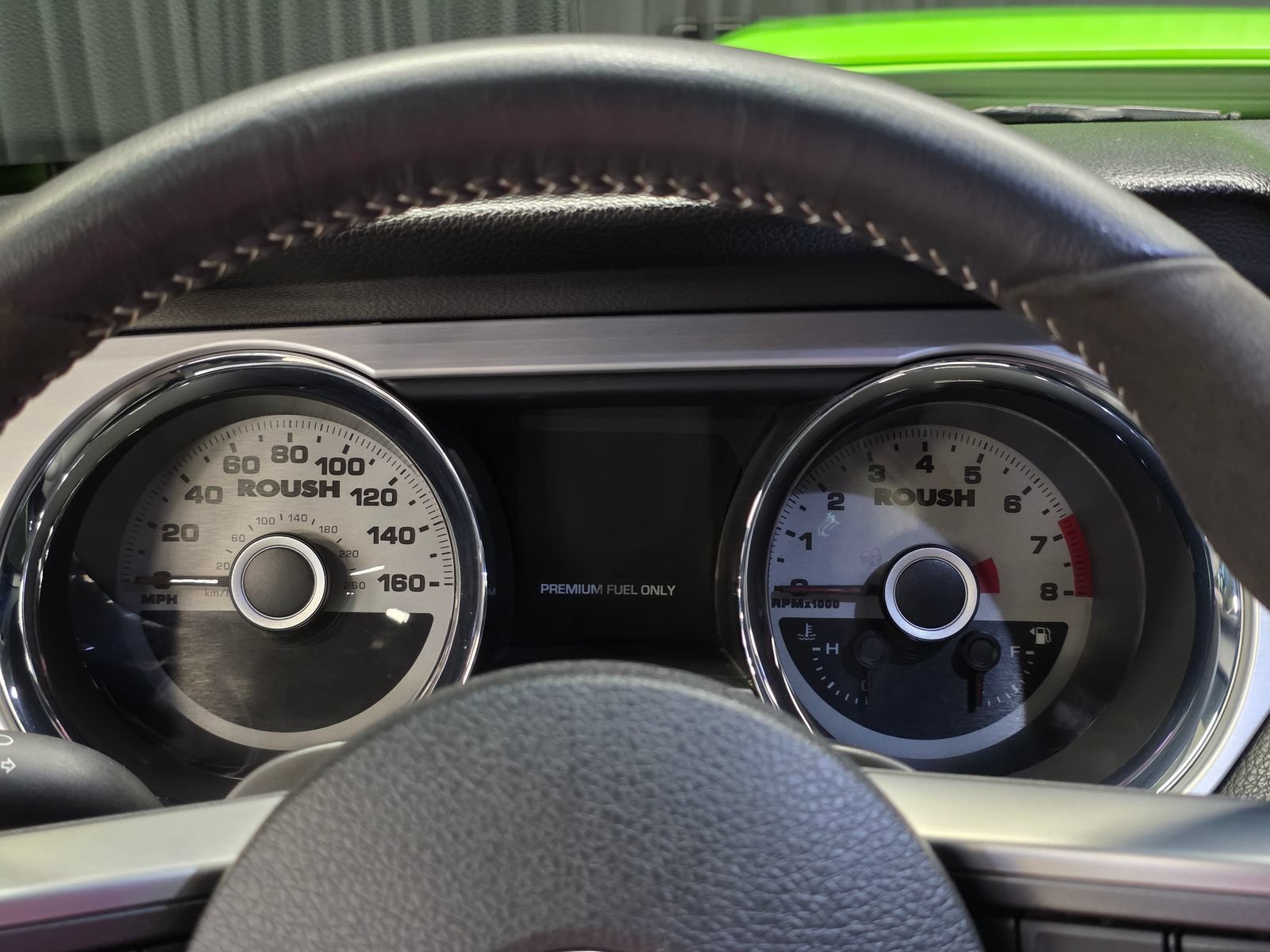 Used 2013 Ford Mustang GT Premium w/ Electronics Pkg RWD image 28