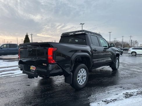 New 2026 Toyota Tacoma SR5 image 7