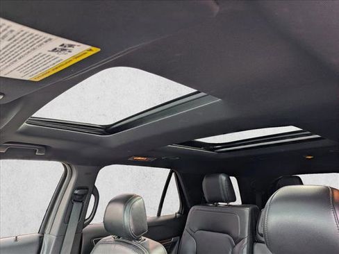 Used 2017 Ford Explorer Limited w/ Equipment Group 301A image 13