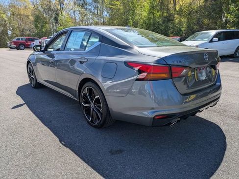 Used 2025 Nissan Altima 2.5 SR FWD image 6