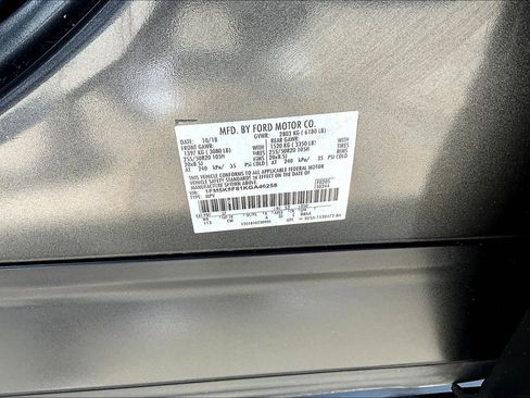 Used 2019 Ford Explorer Limited w/ Ford Safe & Smart Package image 42