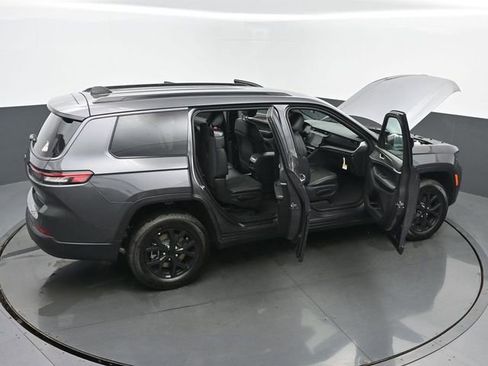 New 2026 Jeep Grand Cherokee L 4WD image 67