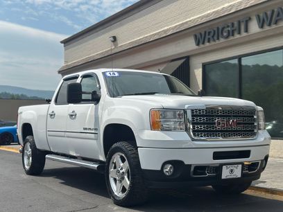 Used 2014 GMC Sierra 2500 Denali