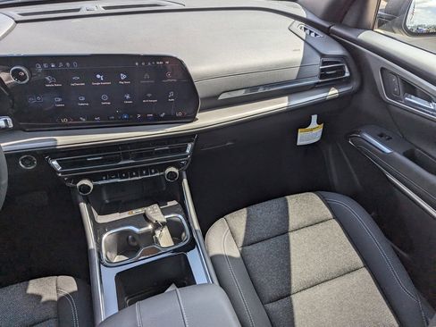 New 2026 Chevrolet Traverse LT image 19