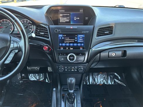 Used 2022 Acura ILX image 24
