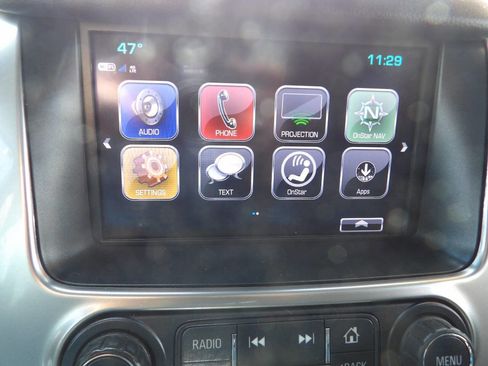 Used 2018 Chevrolet Suburban LT w/ Max Trailering Package AWD/4WD image 13