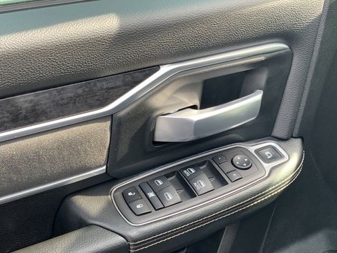 Used 2024 RAM 3500 Big Horn image 13