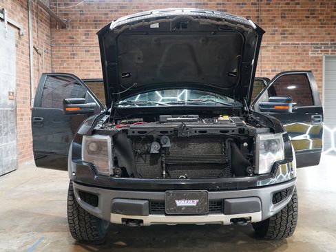 Used 2013 Ford F150 Raptor w/ Luxury Equipment Group image 26