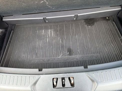 Used 2022 Ford Explorer Timberline image 10