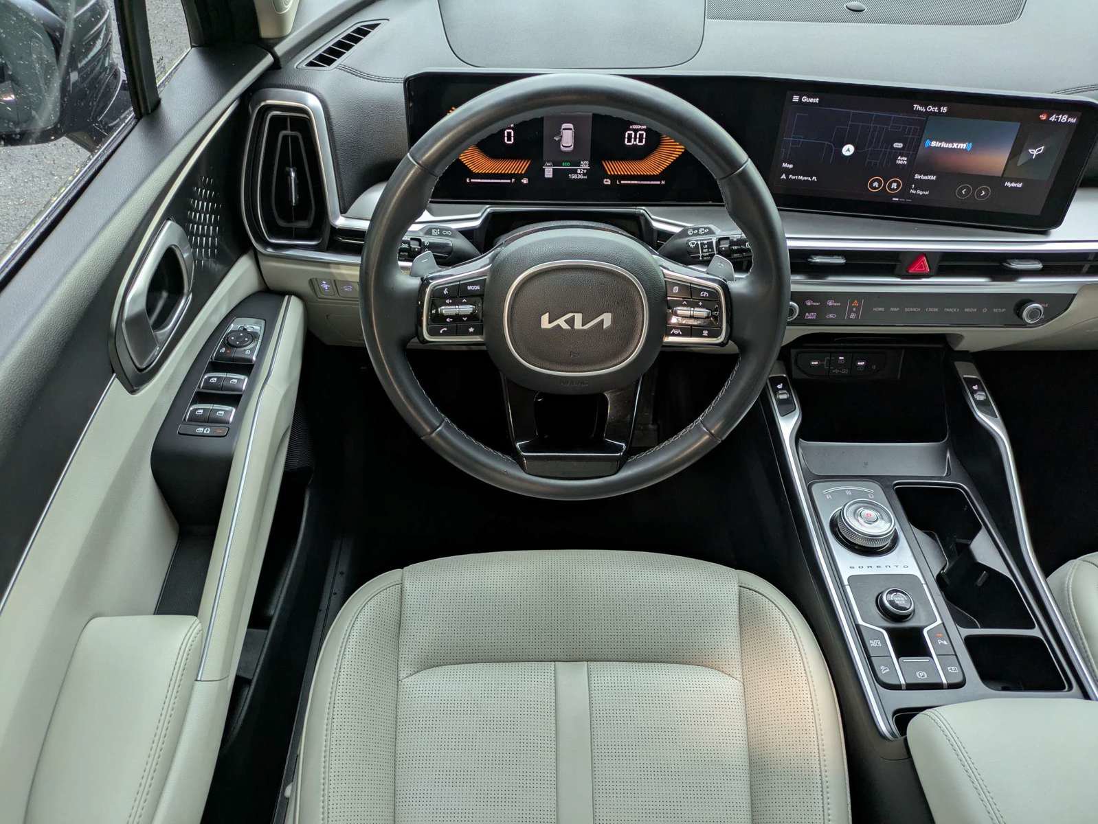 Certified 2025 Kia Sorento EX w/ EX Panoramic Sunroof Package FWD image 13