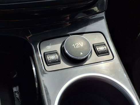 Used 2016 Ford Escape Titanium image 18