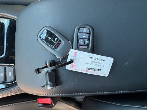 Certified 2025 Honda Accord Sport image 34